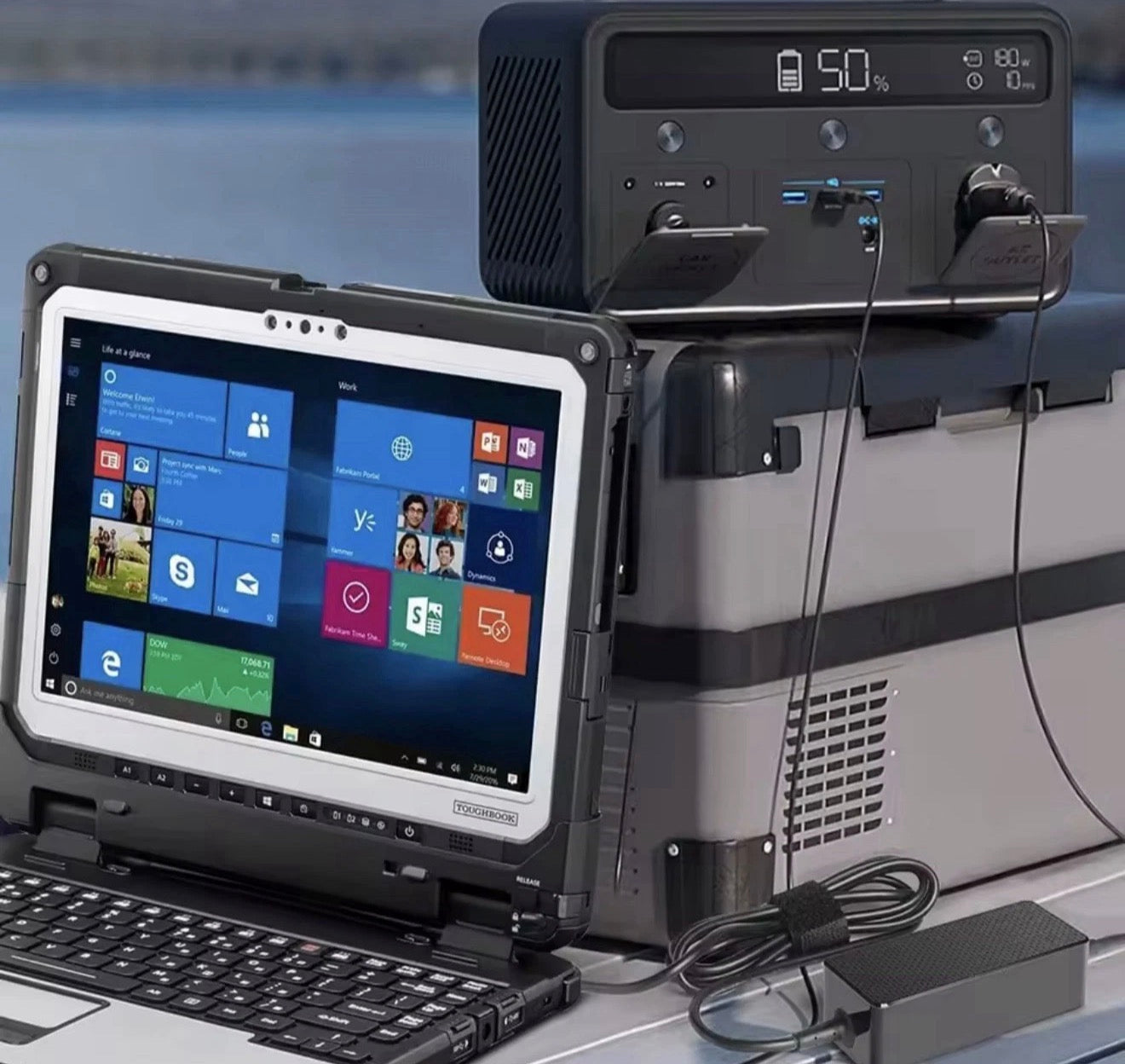 KFZ-Ladegerät 16V für Panasonic Toughbook CF-54 CF-53 CF-33 CF-D1 FZ-G1 | 12V–24V